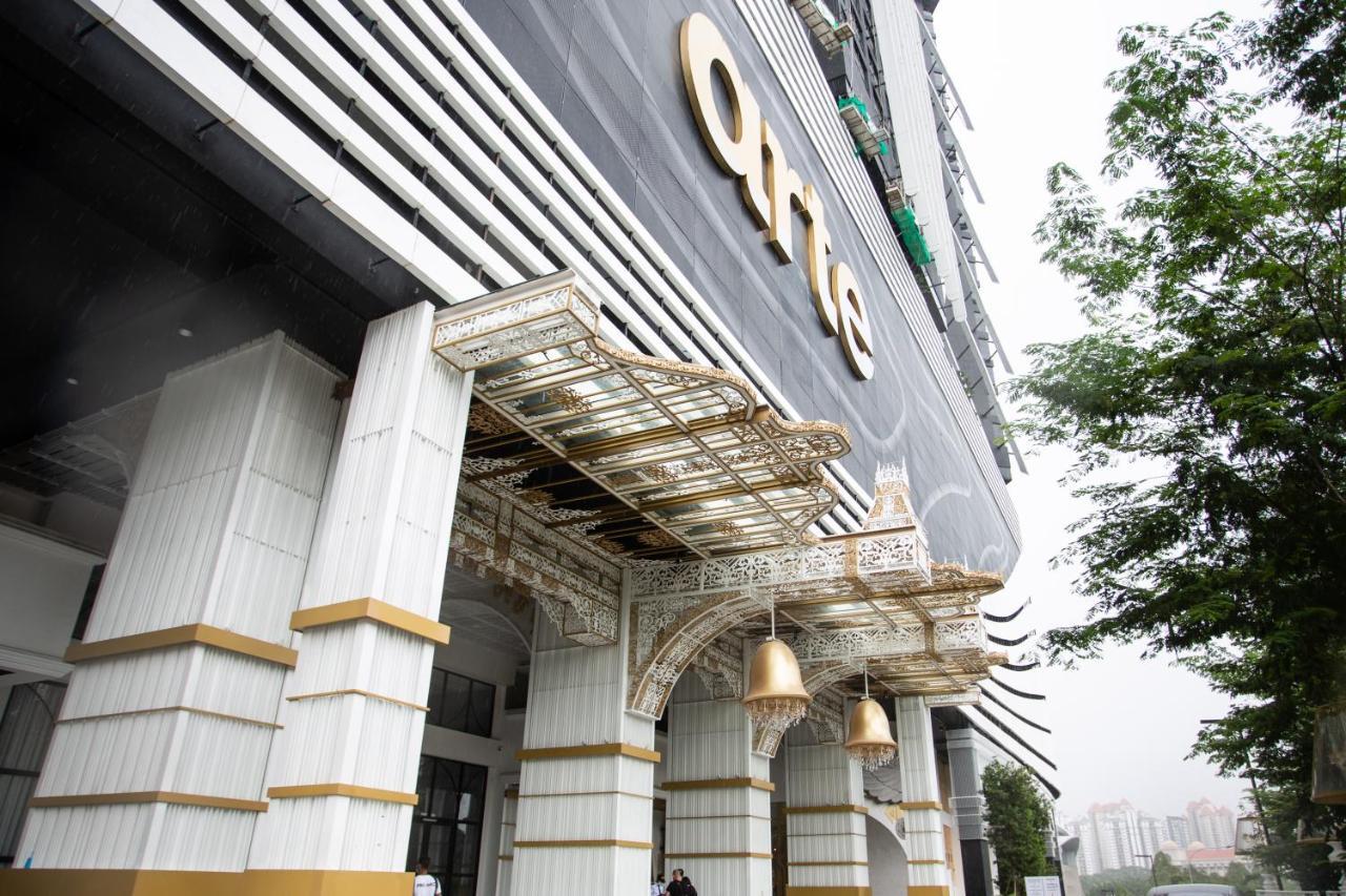 Arte Mont Kiara By Psm Luxury Suites Kuala Lumpur Exterior photo