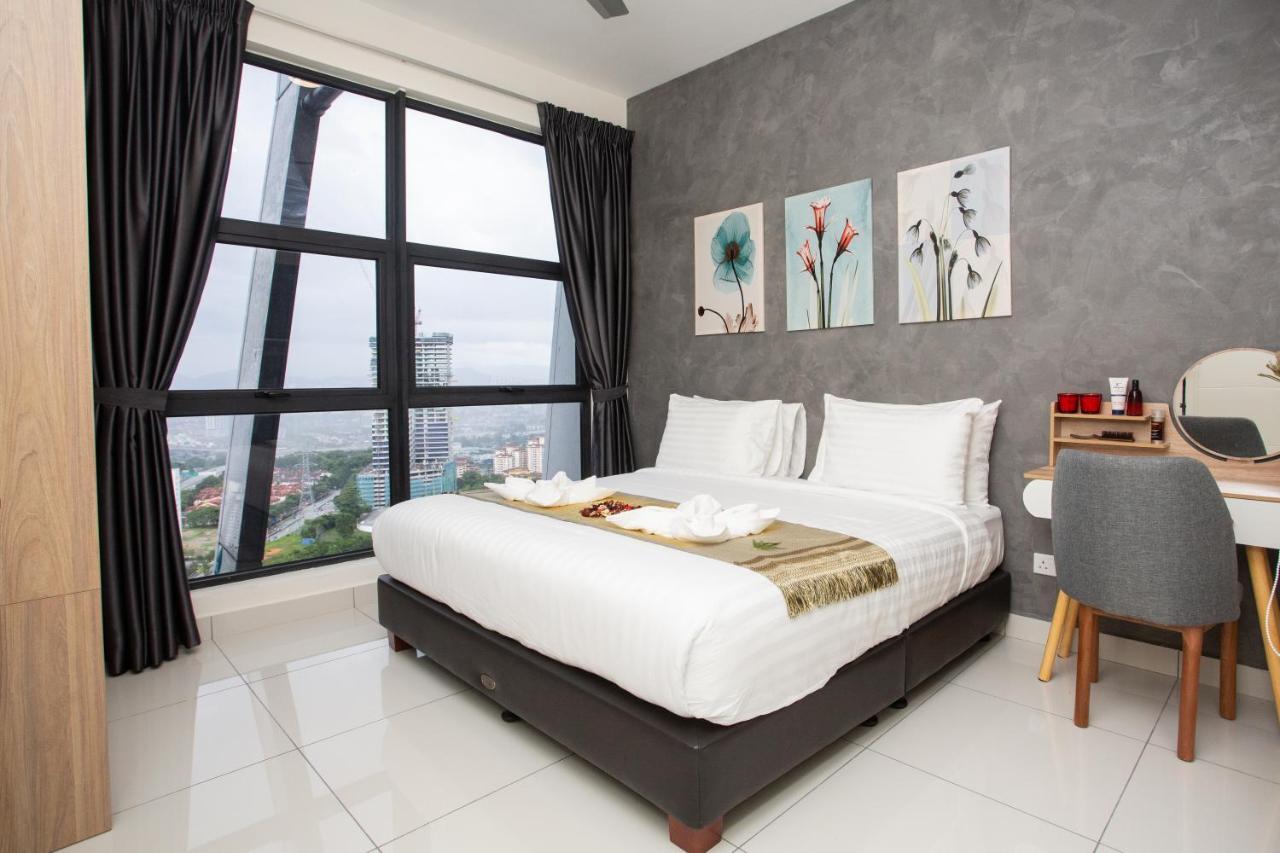 Arte Mont Kiara By Psm Luxury Suites Kuala Lumpur Exterior photo