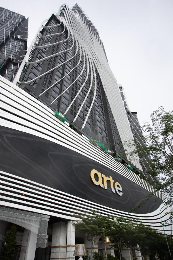 Arte Mont Kiara By Psm Luxury Suites Kuala Lumpur Exterior photo