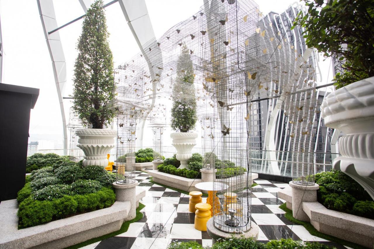 Arte Mont Kiara By Psm Luxury Suites Kuala Lumpur Exterior photo